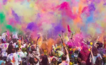 holi_banner